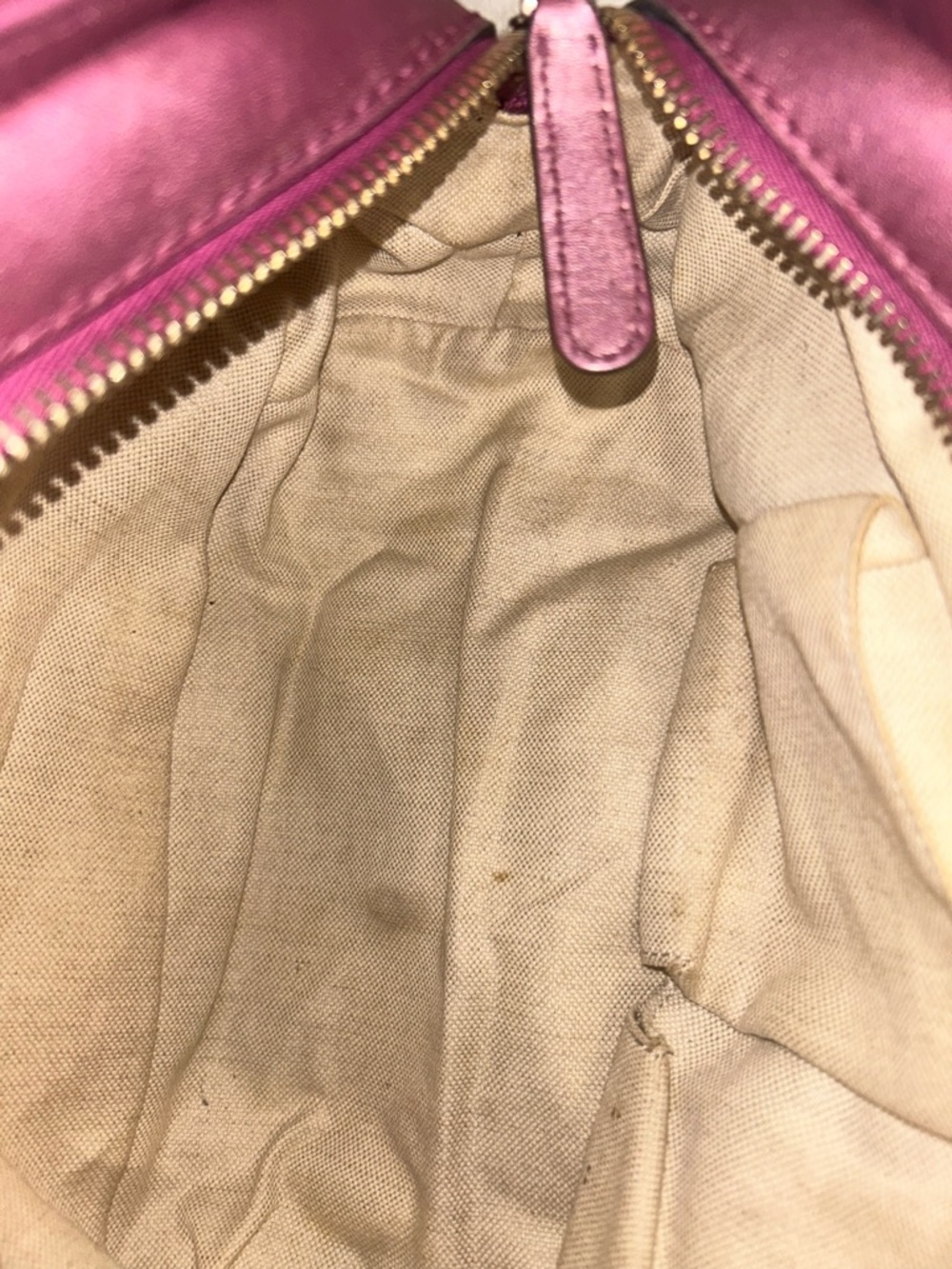 SOLD Gucci GG Canvas Heart Bit Bag - Picture 14 of 16
